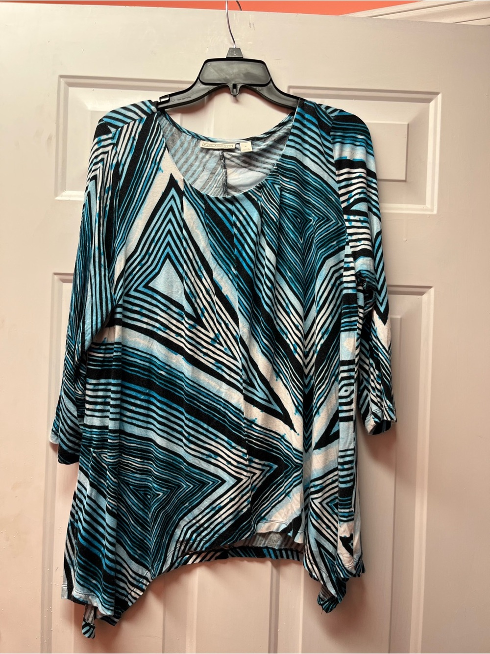 Dana Buchman Blue, Black & White Geometric Asymmetric Tunic